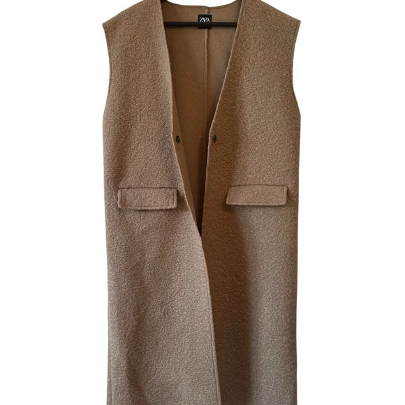 Zara Beige Longline Sleeveless Vest Coat |
Women's Size Small - Picture 8 of 12